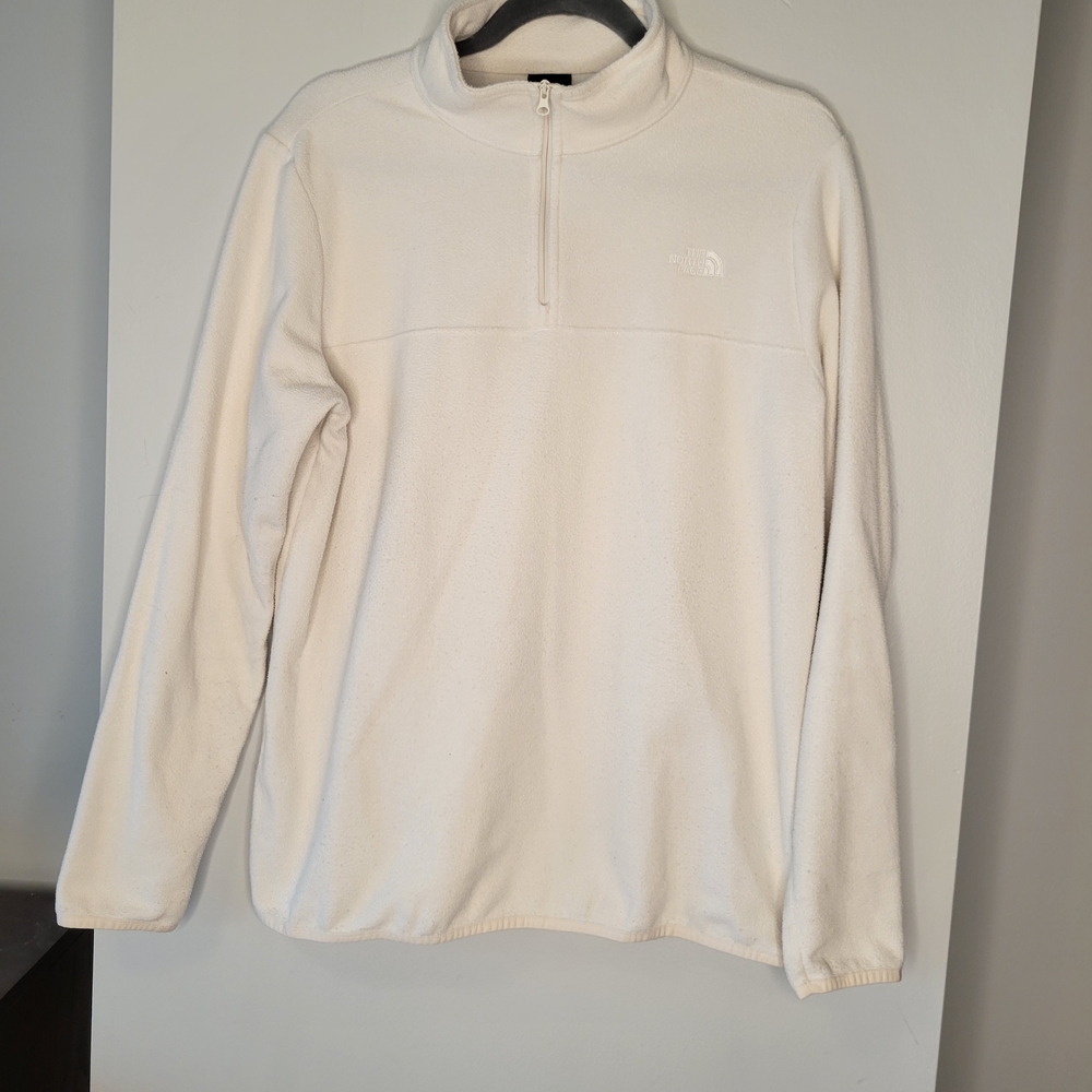 The North Face Cream Fleece Quarter Zip Pullover – Women’s Large